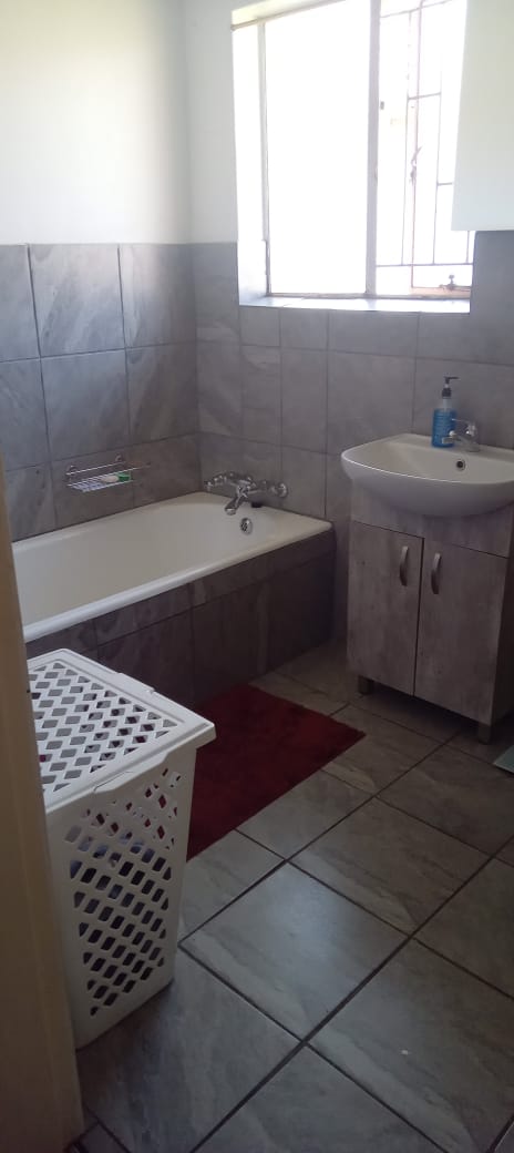 To Let  Bedroom Property for Rent in Roodia Free State